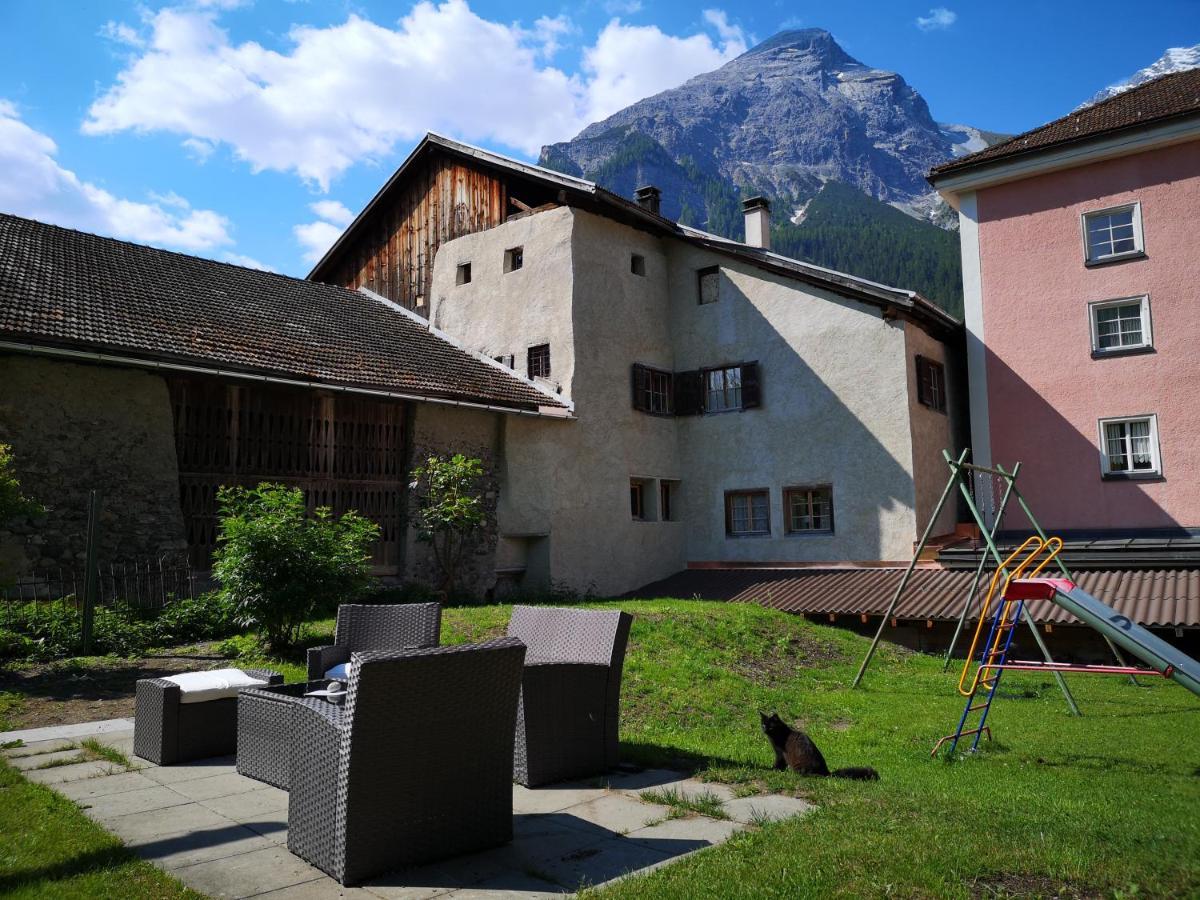 Historisches Hotel Piz Ela Бергюн Экстерьер фото