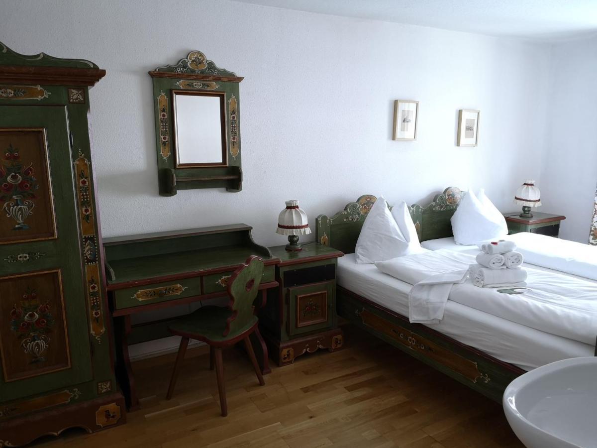 Historisches Hotel Piz Ela Бергюн Экстерьер фото